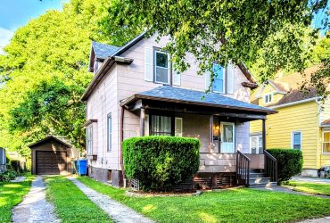 238 Garfield St – Close to U of R, Strong, ROC Airport & More