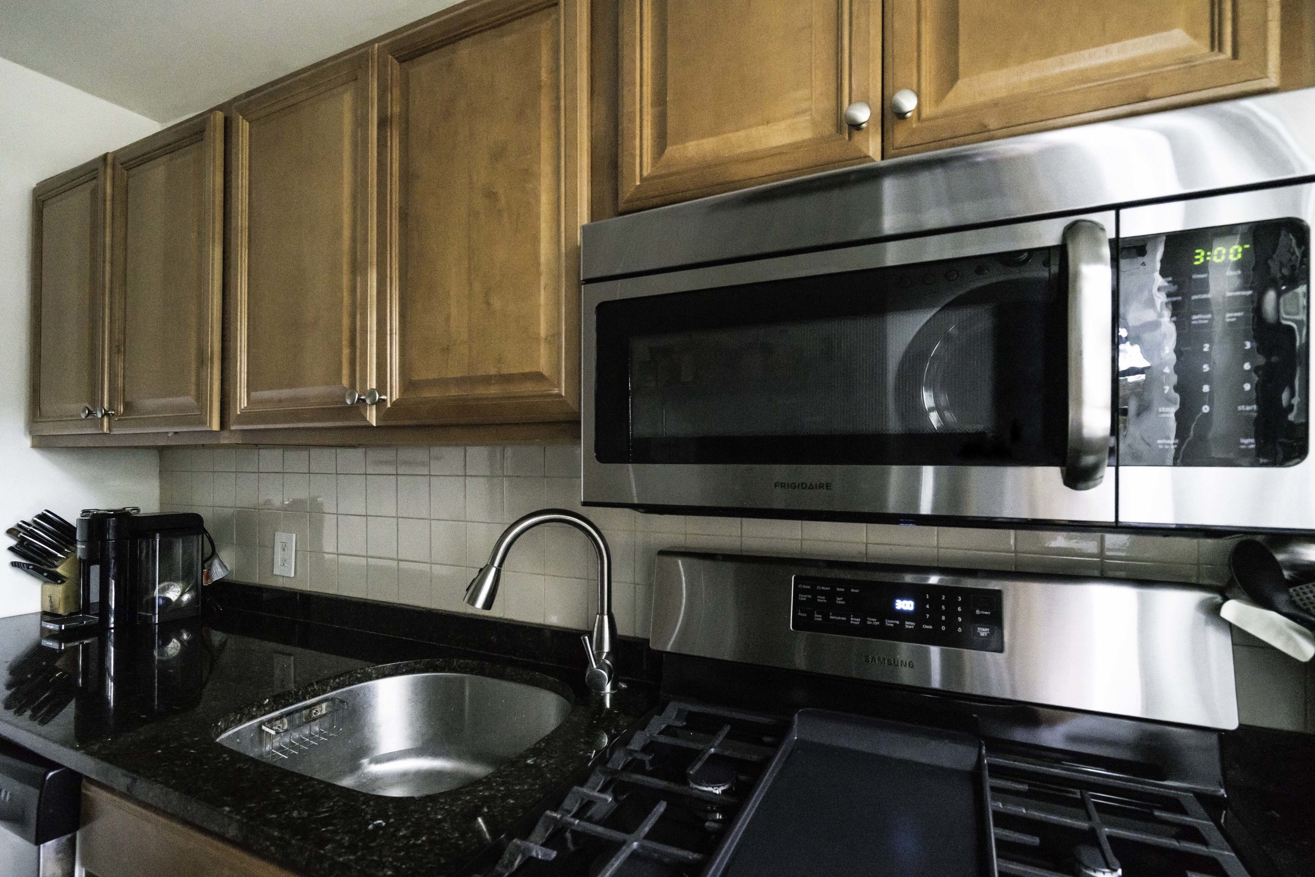 Affordable 2br CoOp Windsor Oaks Bayside Dog Friendly