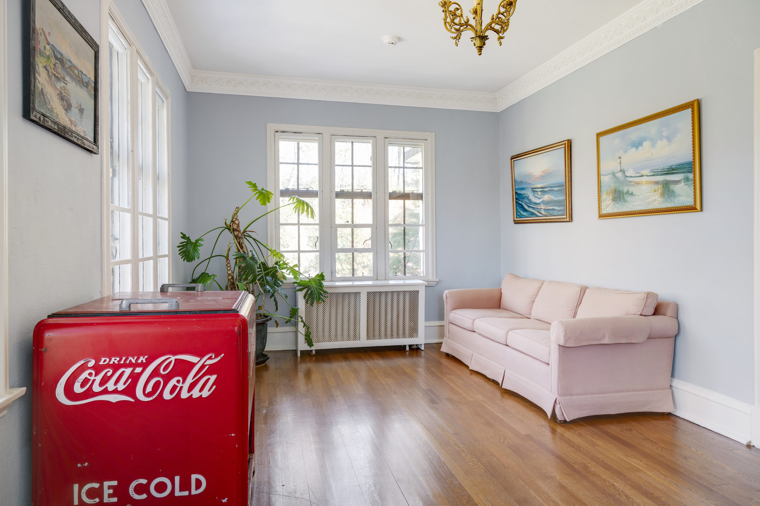 539 Manhasset Woods Road Manhasset NY 11030 Ryan & Stephanie McNeil