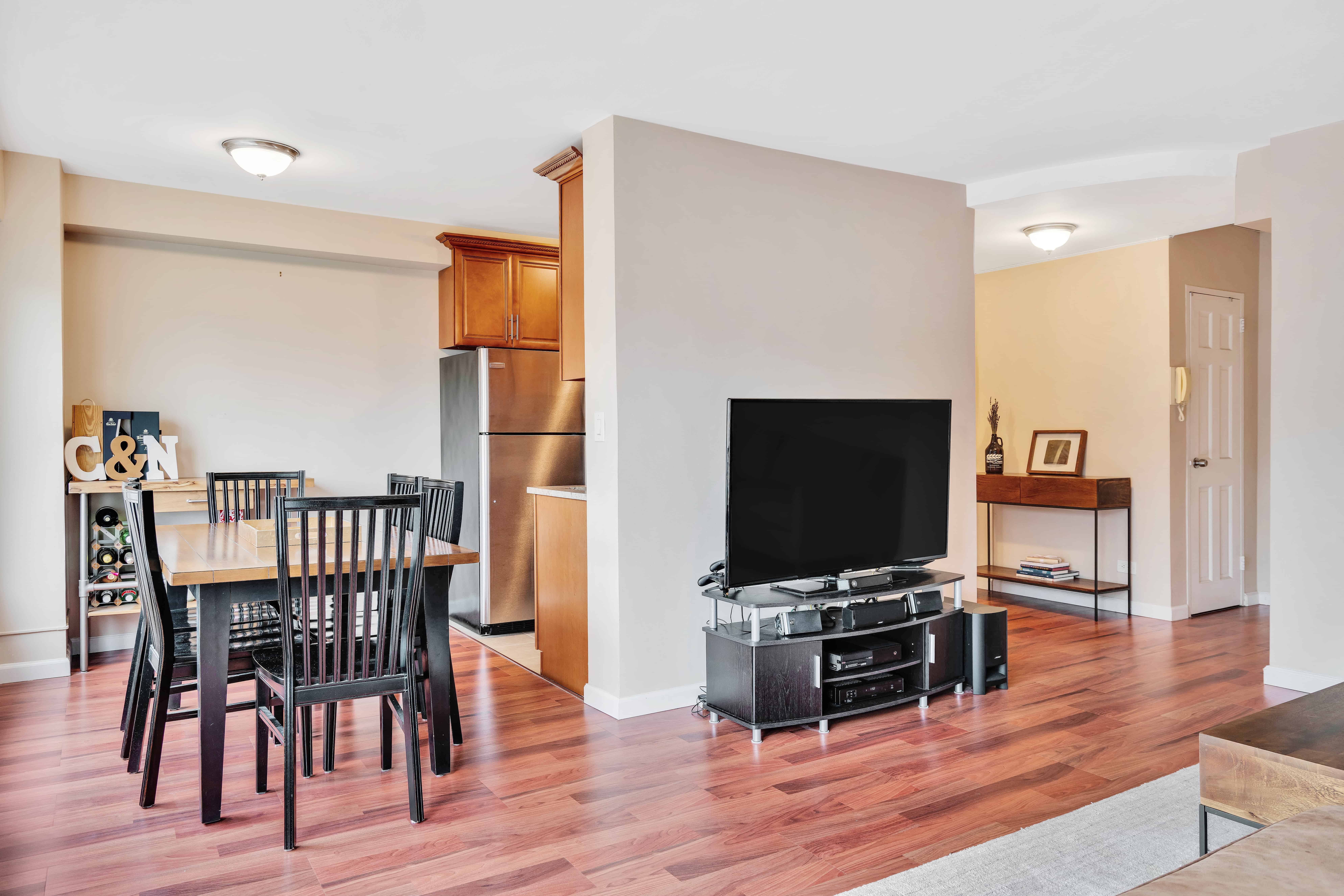 125 Ashland Place 15C Kingsview Co-Ops 1 bedroom