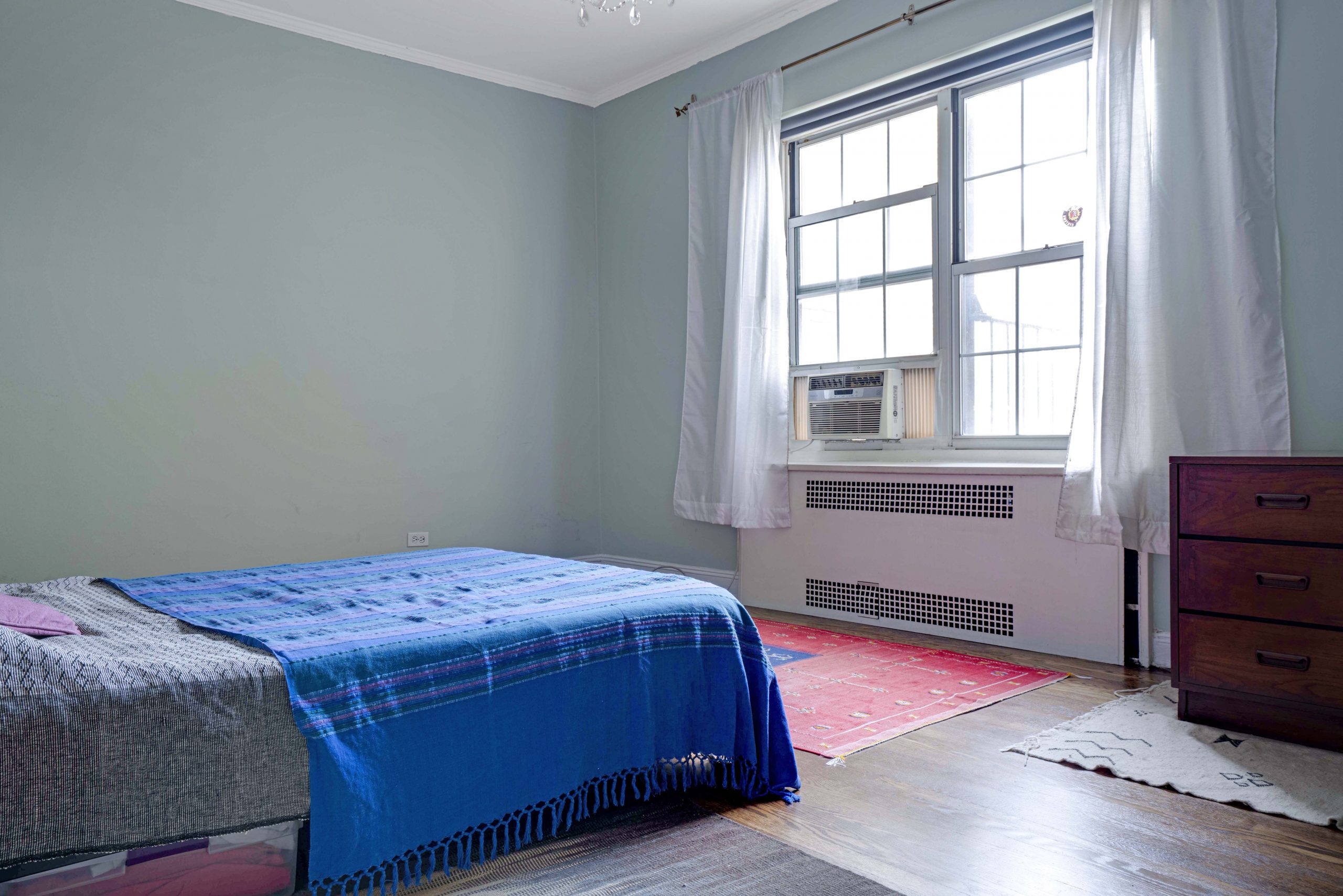 3524 78th Street apt B58 Jackson Heights NY 11372 Ryan & Stephanie