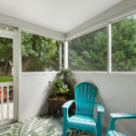 Lakeside Bungalow screened in porch