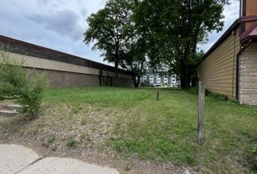Prime Location Vacant Commercial Lot