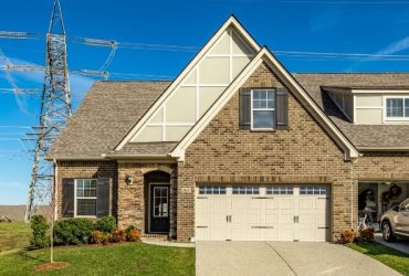 Stylish Arlington Villa with Bonus Room + Covered Patio in Gallatin 🌿