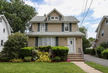 1253 Beaumont Ave. Teaneck, NJ 07666