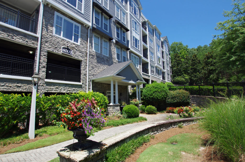 Vinings Vineyard Condo