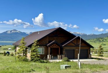 Cabin in Island Park, ID ~ 360° Views ~ Close to YNP