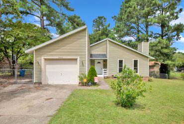 7094 Calamar Drive, Fayetteville, NC 28314