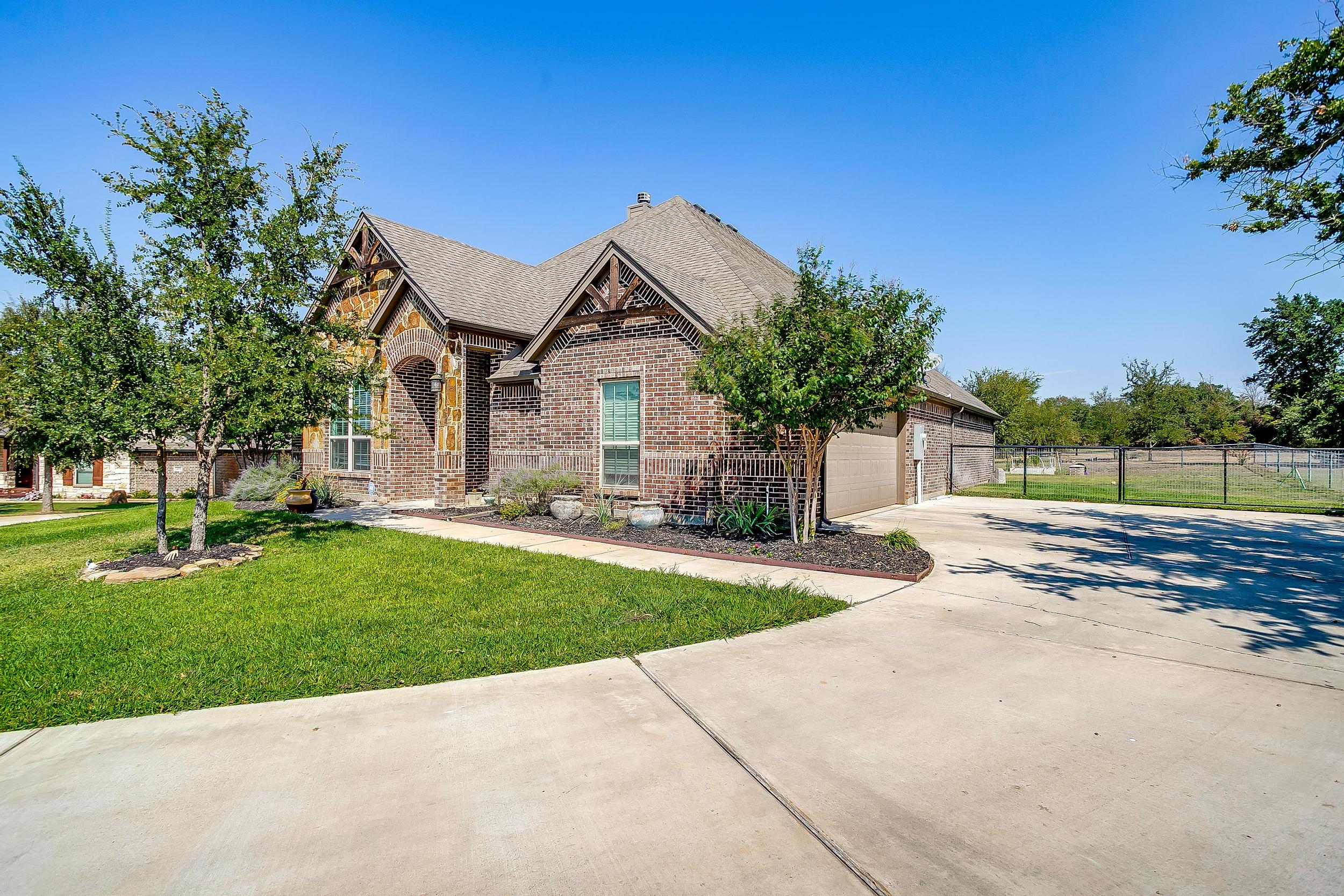 1059 Rio Grande Way, Weatherford, TX 76087