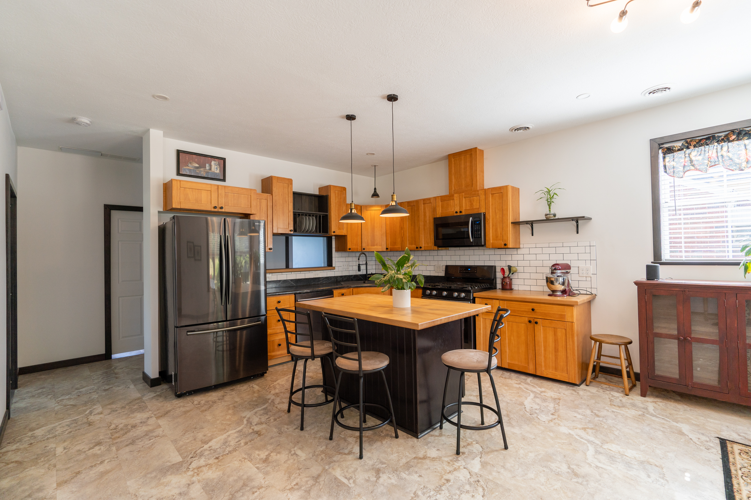 526 Craig St. , Grove City, PA 16127