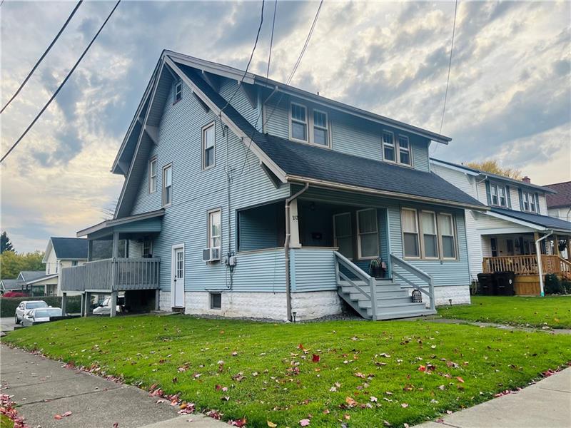 352 E Main St.