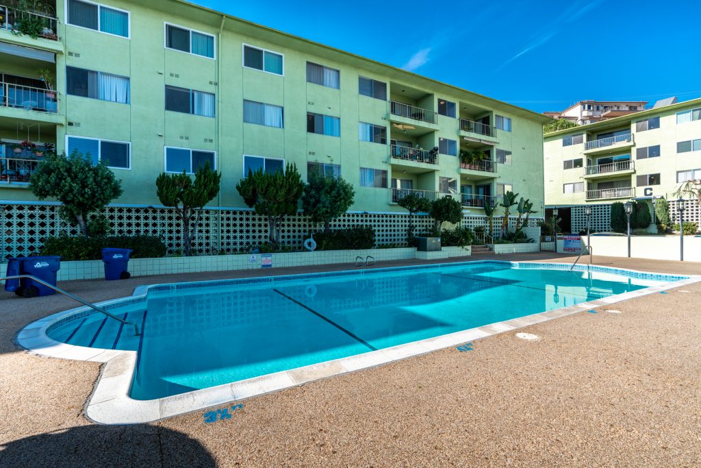 1 Bedroom Apartment (including all furniture) in Monterey Park, CA $340,000 (SOLD)