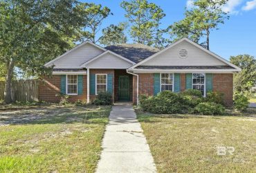 112 Robbins Blvd, Daphne, AL 36526