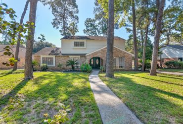 1214 Burnwood Lane – Full of Charm on a Large Lot