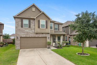 29356 Fair Sky Trail – Beautiful Home in Conroe ISD