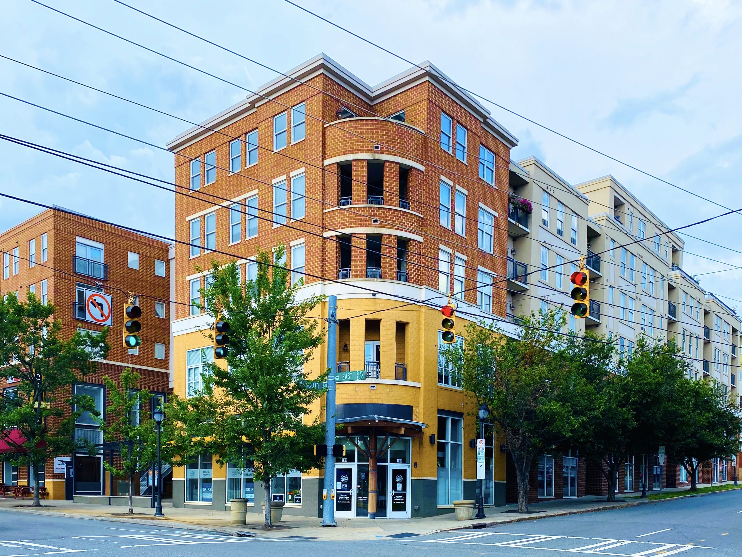 Fantastic Dilworth Condo for sale near Uptown Charlotte Beth Pihl