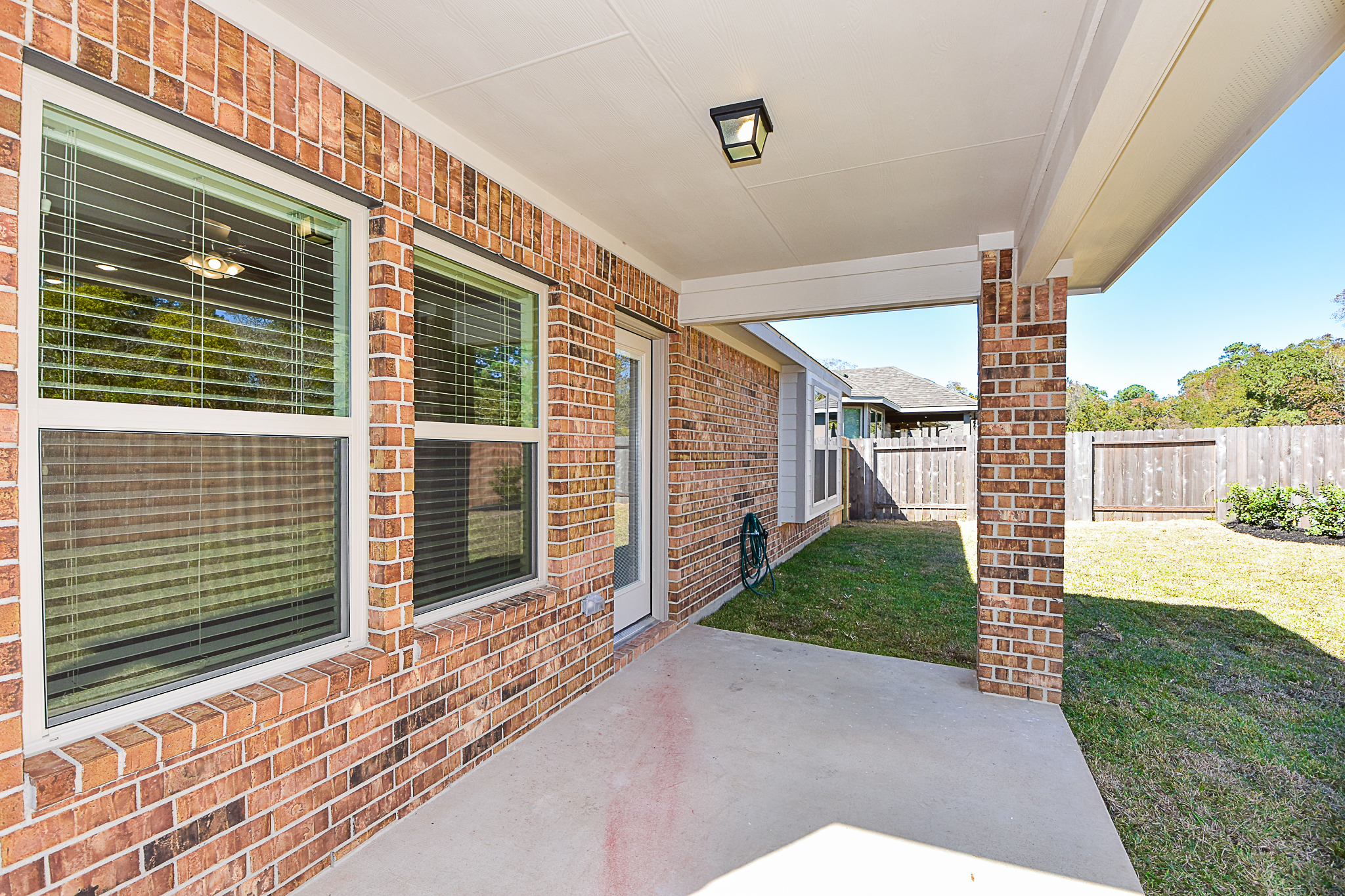 23818 Willow Haven Drive Spring TX 77389 Jennifer Yoingco, REALTOR®