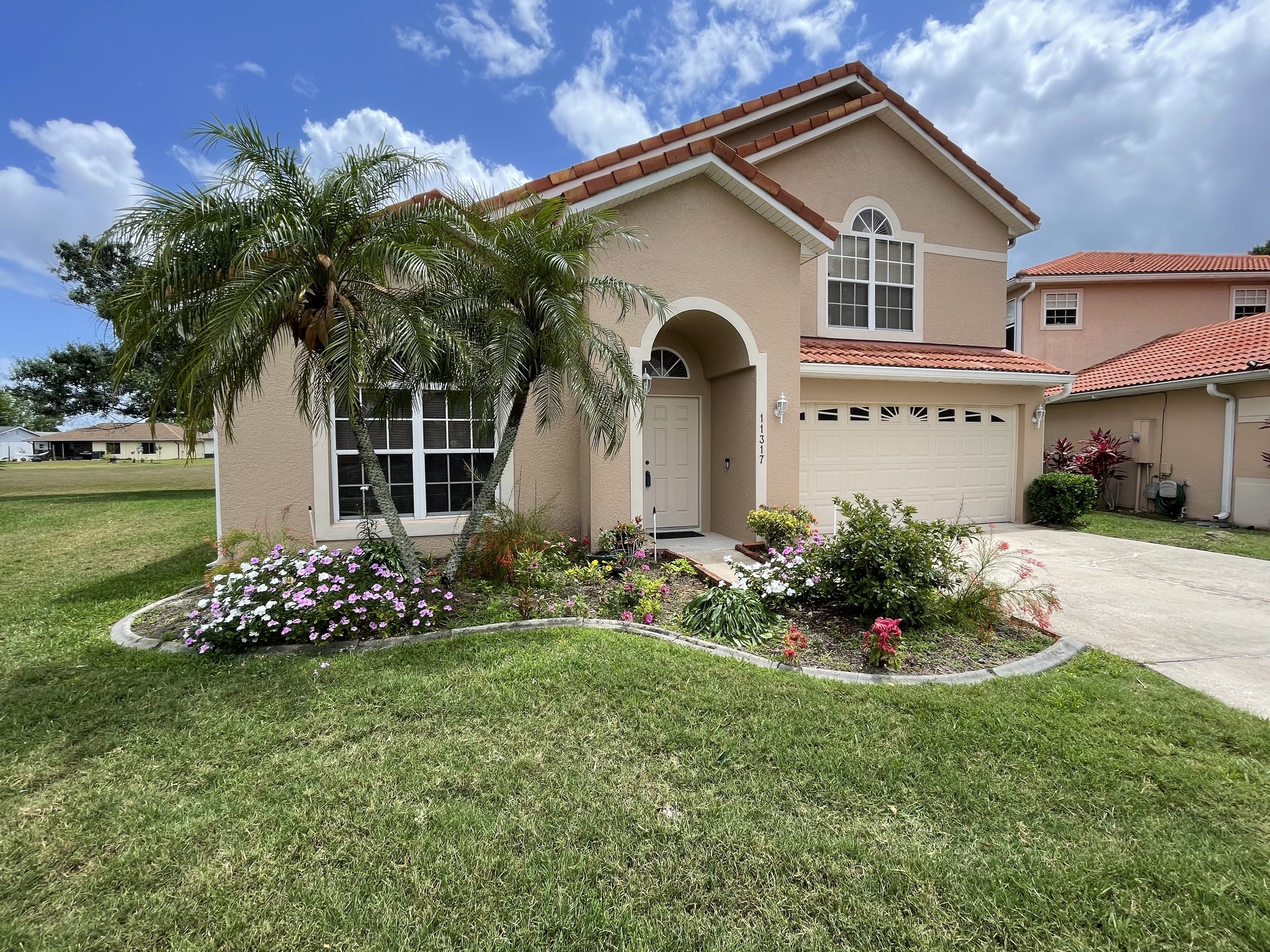 11317 Mighty Oak Ct. Orlando FL 32821
