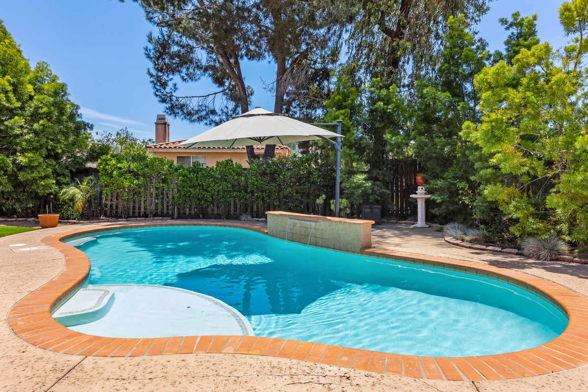 1205 Shay Pl, Escondido, CA 92026