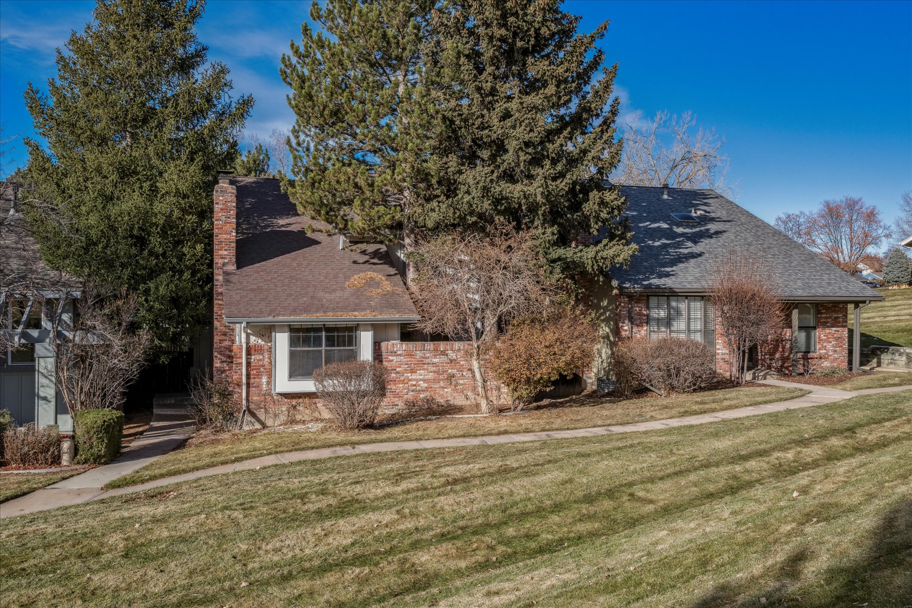 Great opportunity to create instant equity in one of Centennial’s most sought-after neighborhoods! 02-DSC0663