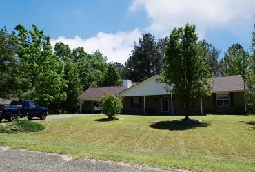 20 Lakeview Ct Wetumpka, AL