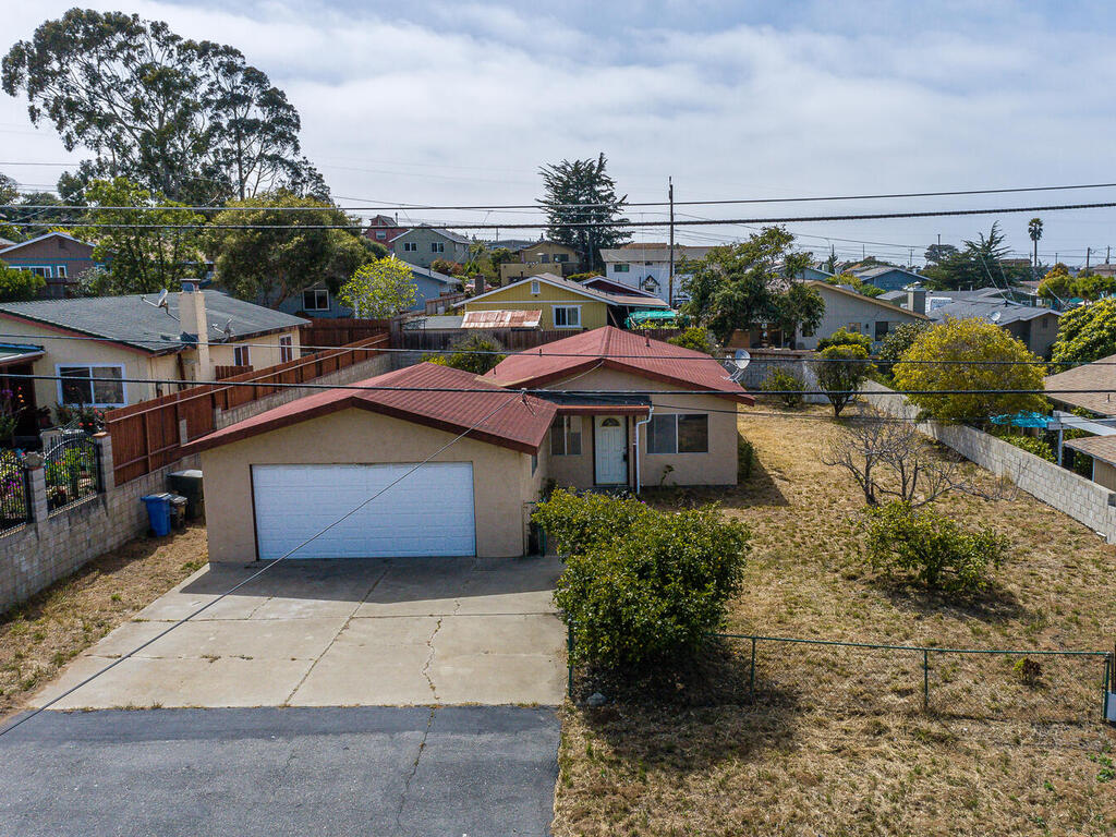 1249 17th St BaywoodLos Osos CA 93402 USA-002-002-Front of Home-MLS_Size