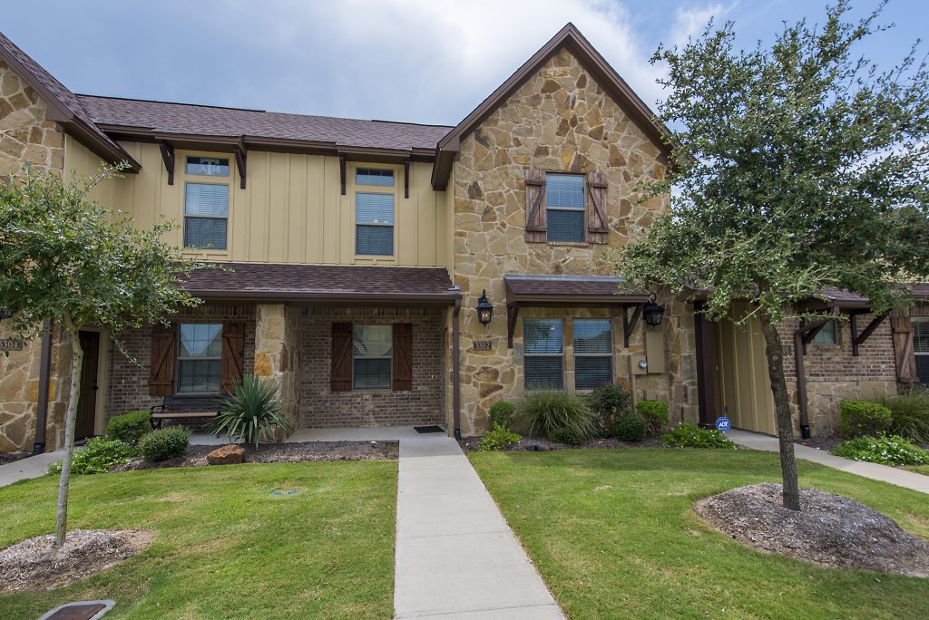 3302 Wakewell Ct, The Barracks Townhome Community, College Station, TX