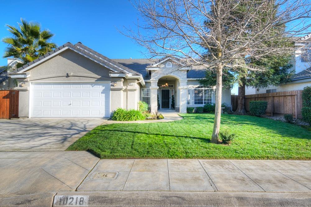 10218 N Dearing 1