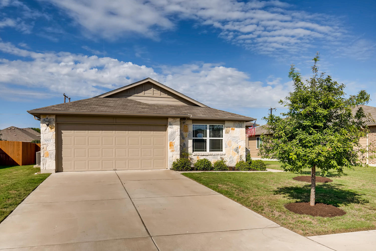 1002 Mitchell Drive, Hutto, TX 78634