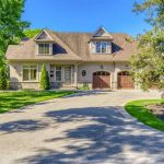 Oakville Luxury Homes Sturino Team 905-302-8111