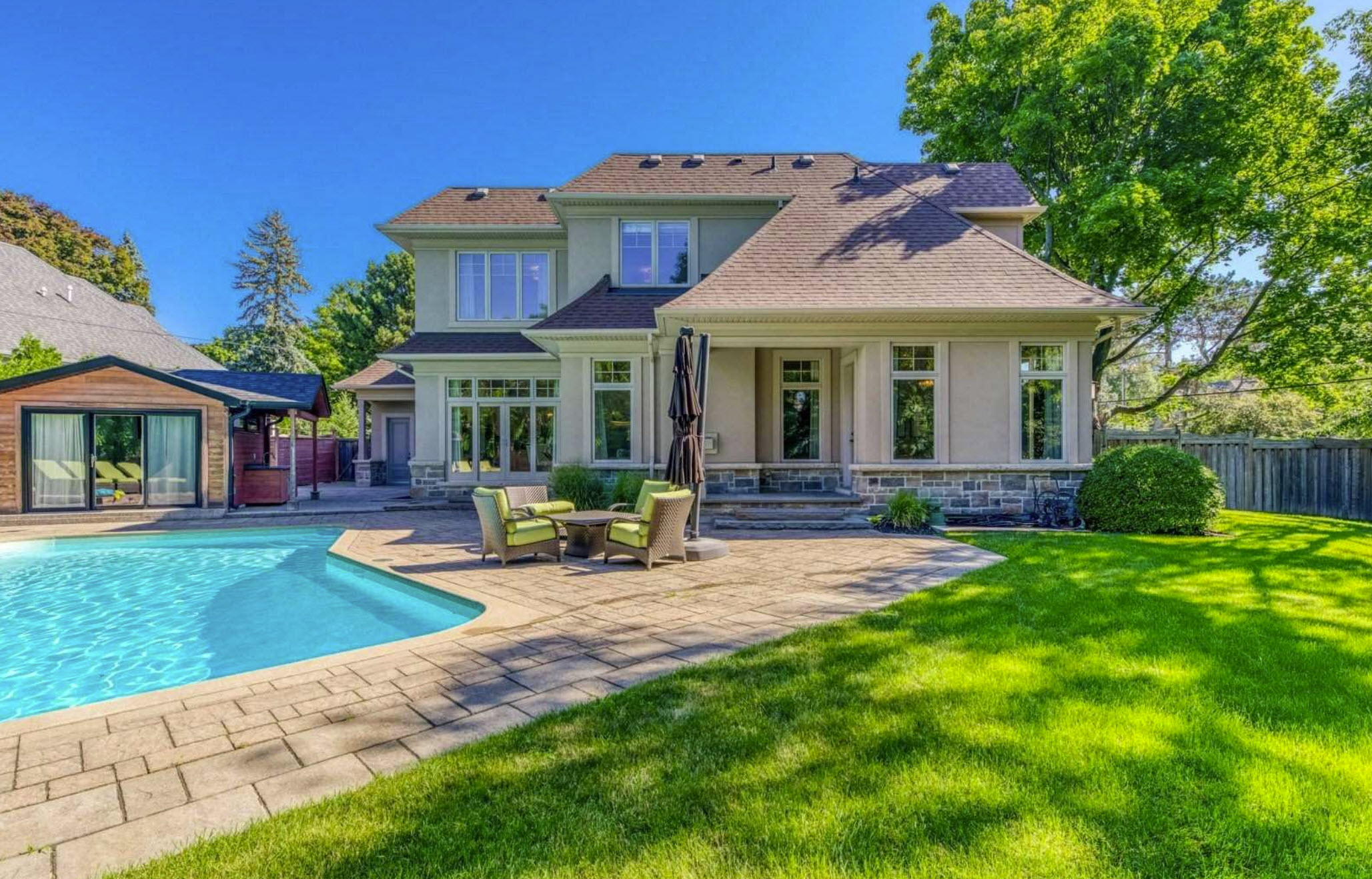 Oakville Luxury Homes Sturino Team 905-302-8111 (36)
