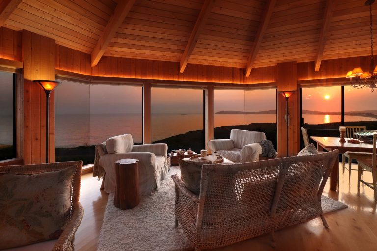 10 Twilight Livingroom Window