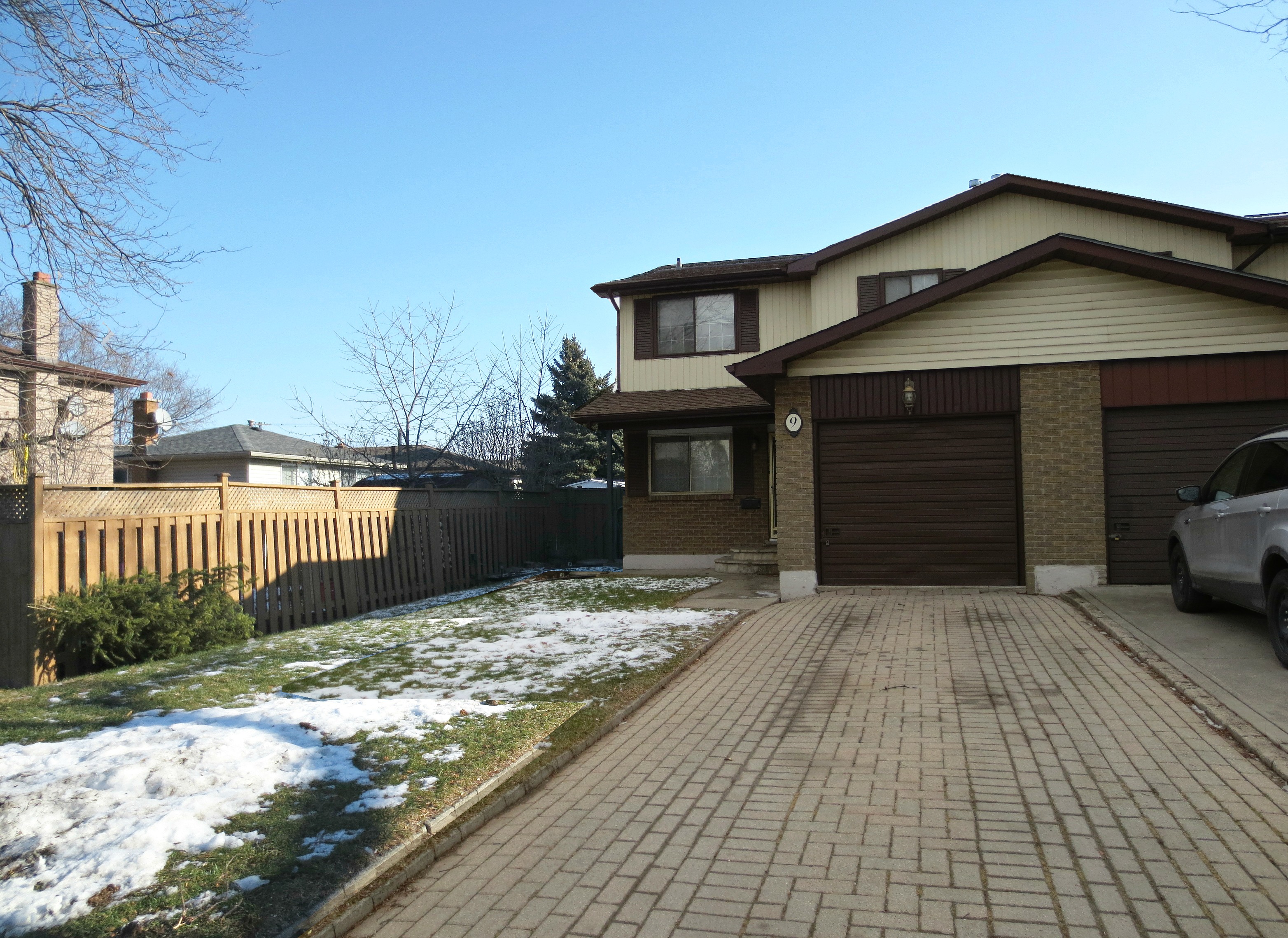 9 Beston Hamilton Semi Detached 2 Storey House 3 Bedrooms MLS Listing For Sale East Mountain