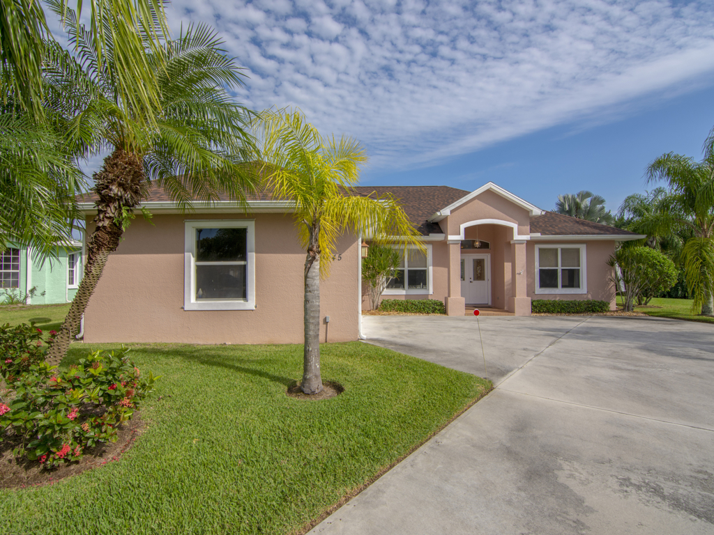 6445 36th Place Vero Beach FL 32966 Joe McQuillan