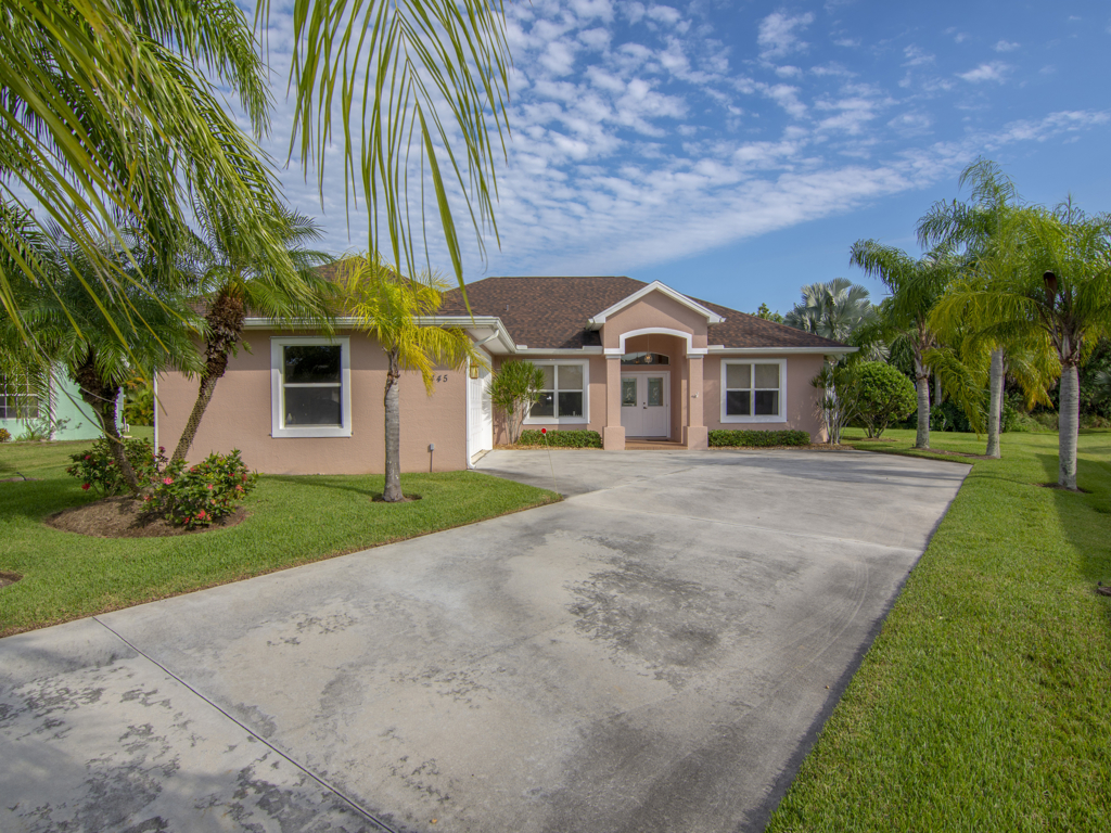 6445 36th Place Vero Beach FL 32966 Joe McQuillan