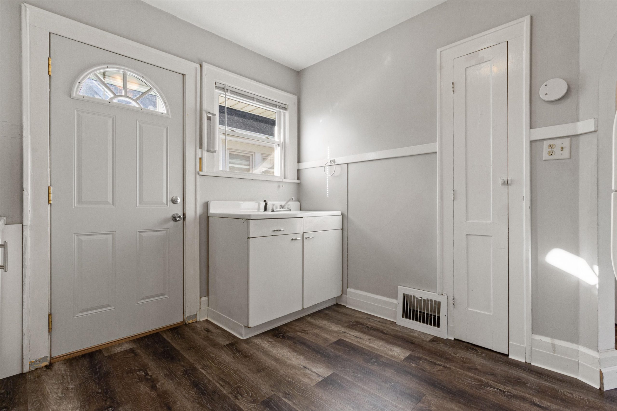 Listings Archive Rose Bogosian Gonnering Realty