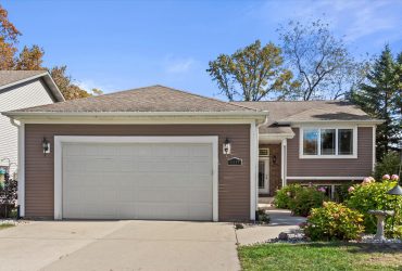 11117 8th Ave Pleasant Prairie, WI 53158