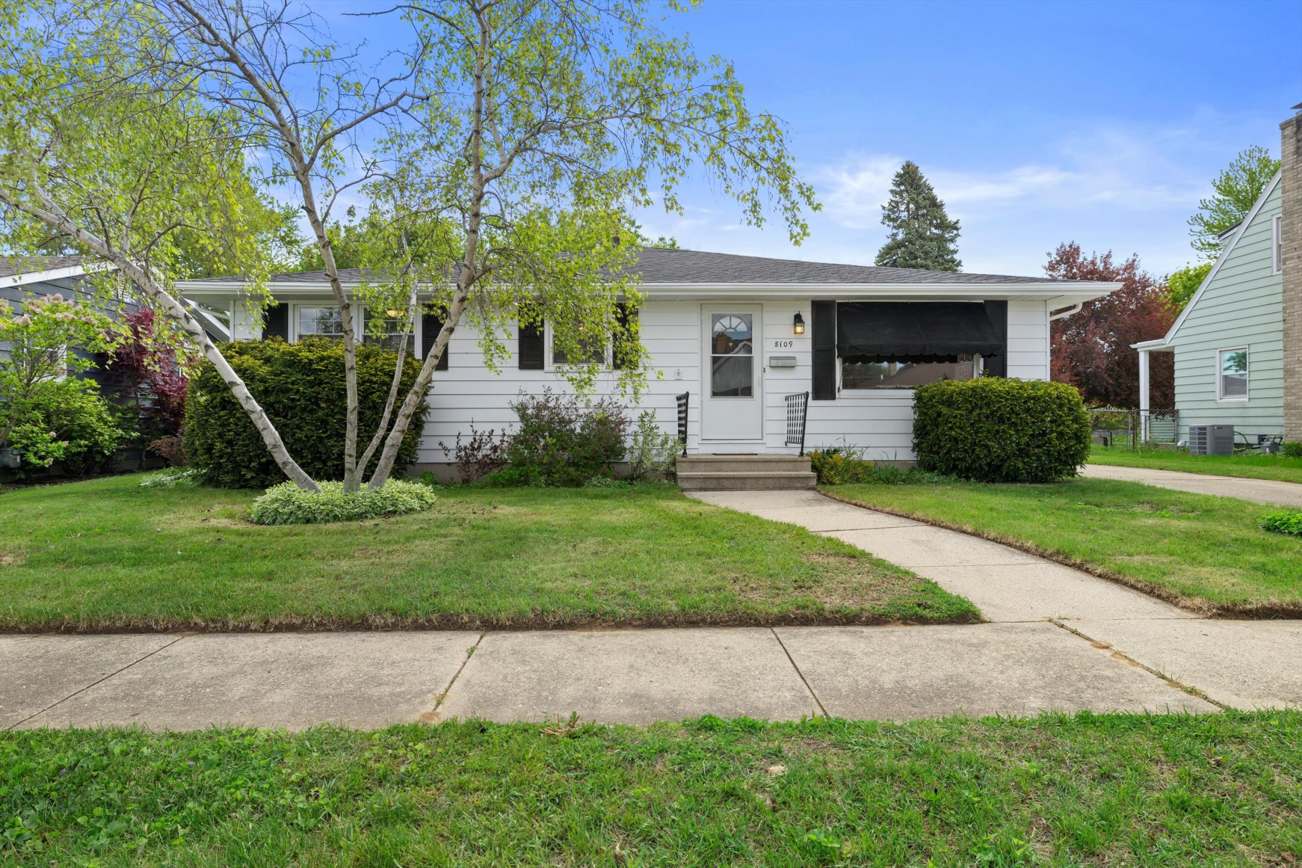8109 15th Ave Kenosha