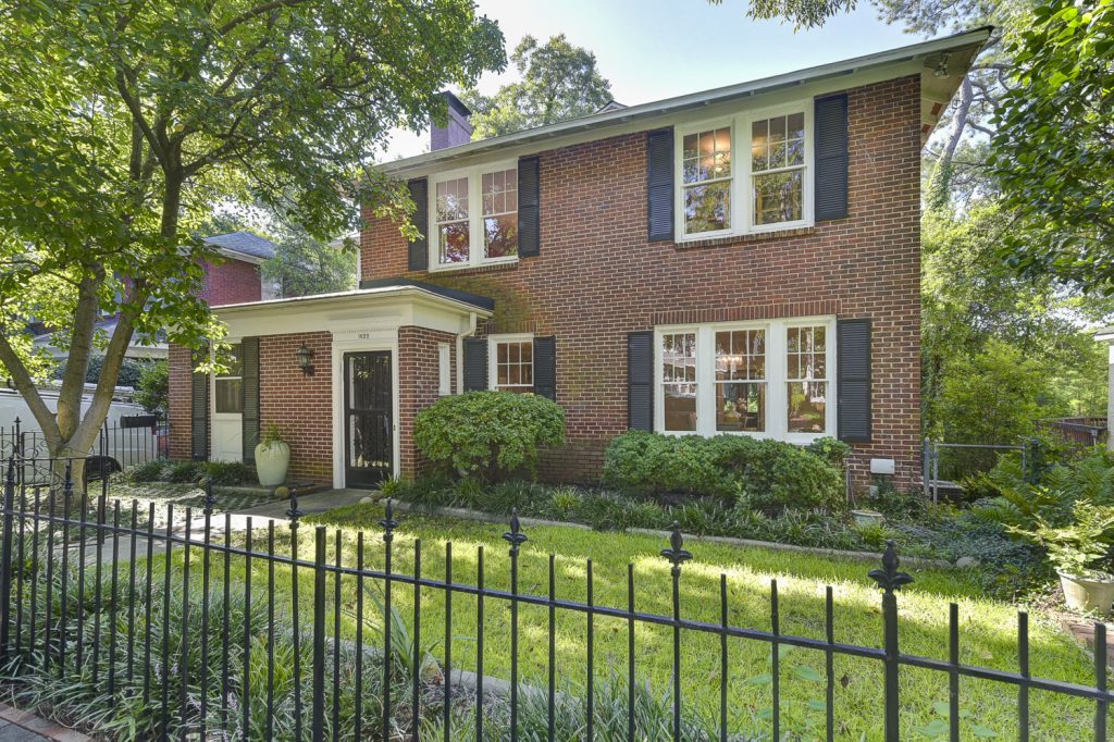 Custom Brick Home in Heart of Downtown