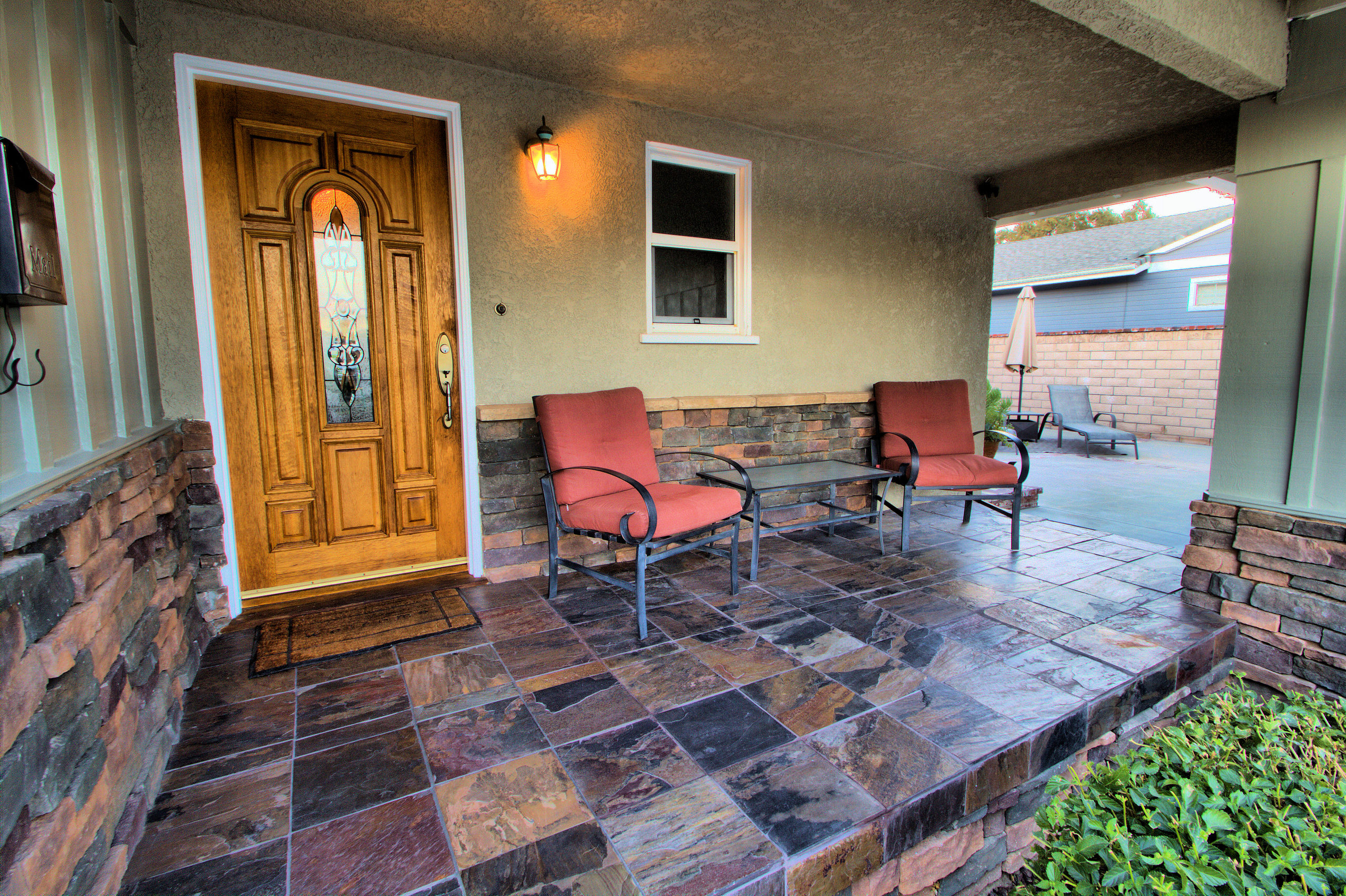 841 E. Whitcomb, Glendora, Ca 91741