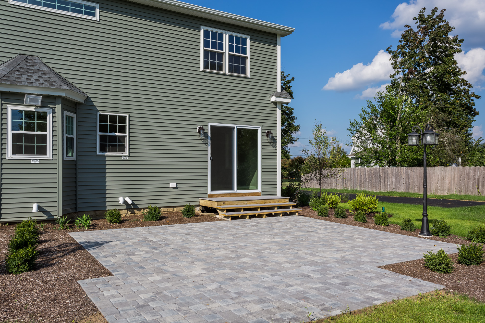 997 Tinkham Rd Wilbraham, MA 01095 Tom Morrissette Real Estate, East