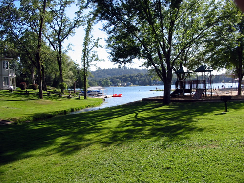 lakeofthepines-park