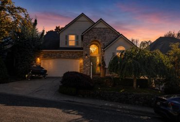 16228 SW Cooper Ln, Tigard, OR 97224 | $685,000 | Seller-Paid 2-1 Buydown