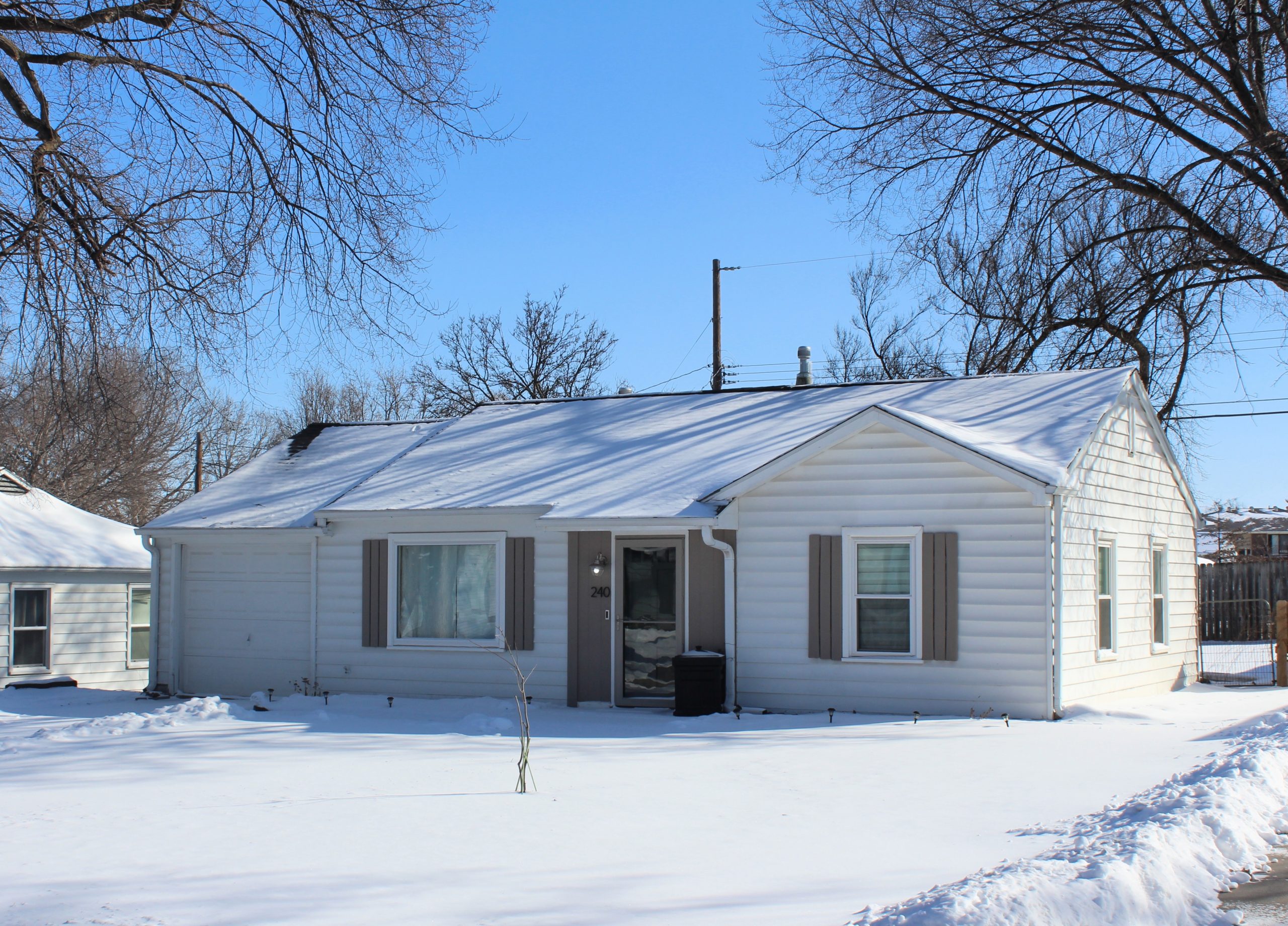 240 S 46th Ext