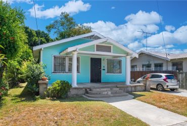 908 Walnut Avenue, Long Beach, CA 90813