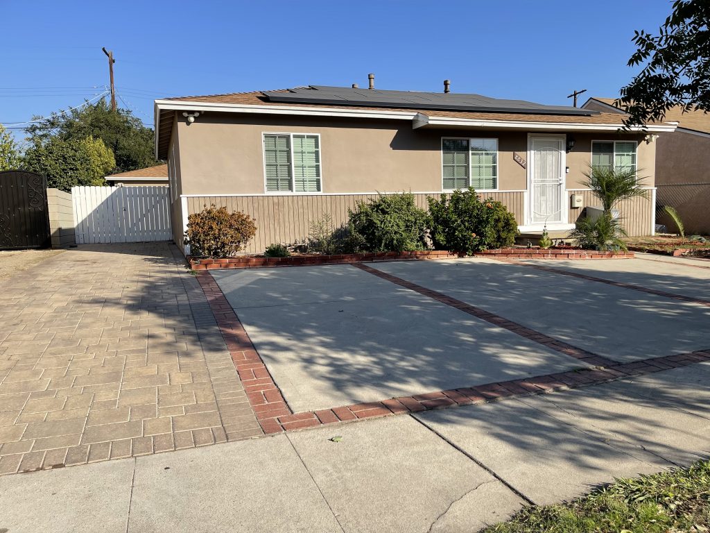 8832 Hazeltine Avenue, Panorama City, CA 91402