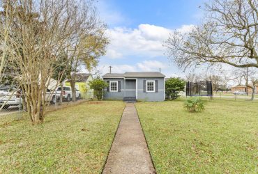 PRICE REDUCED!!! 329 17th Ave. N, Texas City