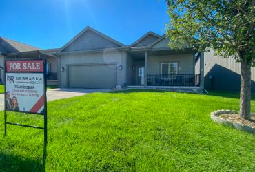 17553 Ames Avenue | Omaha NE, 68116