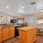 607 Binnacle, Kitchen