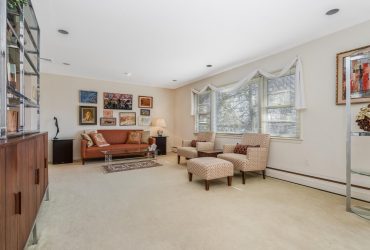 Welcome to picturesque Martinsville!